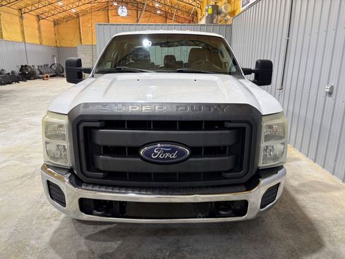 Used 2014 Ford F250 XL w/ XL Value Package image 7
