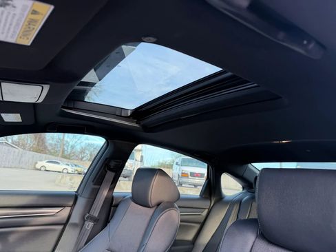 Used 2019 Honda Accord Sport image 30