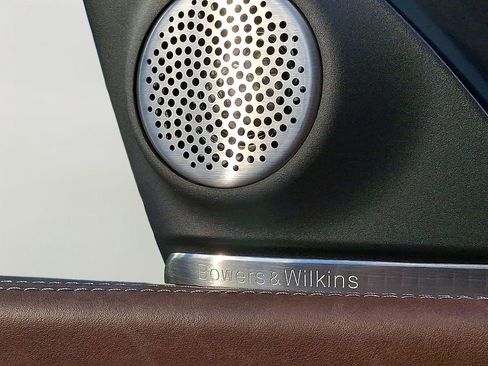 Certified 2024 BMW XM image 29