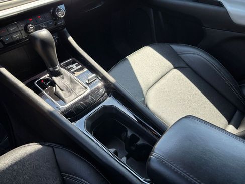 Used 2025 Jeep Compass Limited AWD/4WD image 43