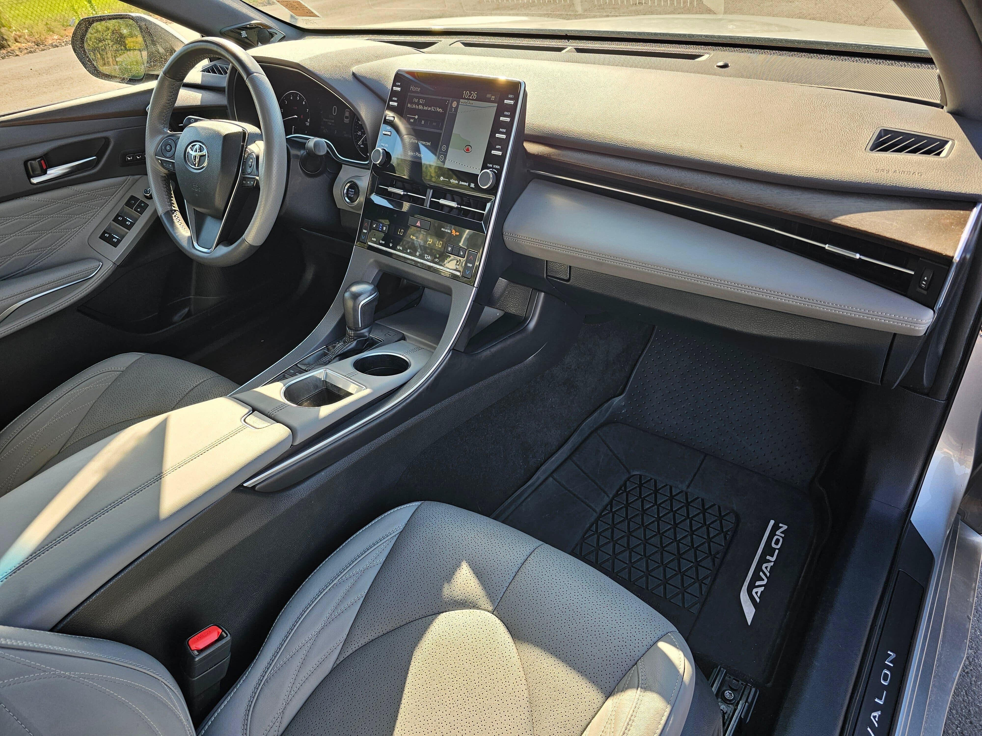 Certified 2021 Toyota Avalon Limited w/ Advanced Safety Package FWD image 10