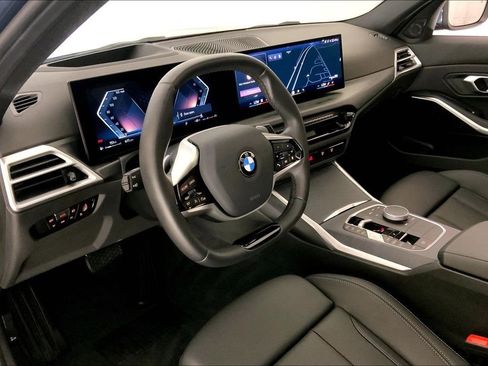 Certified 2025 BMW 330i Sedan RWD image 20