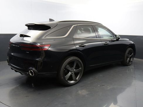 Used 2025 Genesis GV70 2.5T w/ Sport Prestige Package image 5