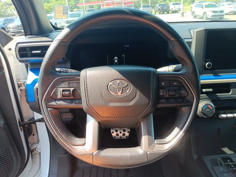 Used 2024 Toyota Tacoma TRD Sport RWD image 15