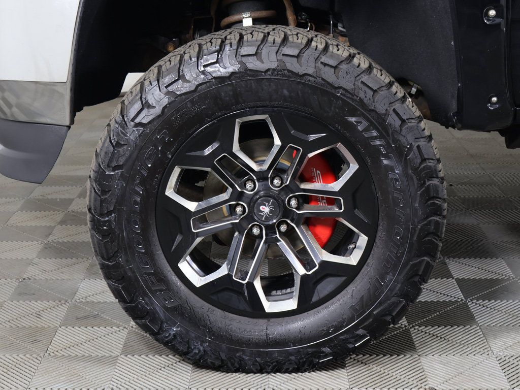 Used 2018 GMC Sierra 1500 SLT AWD/4WD image 24