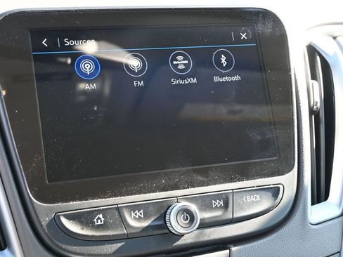 Used 2024 Chevrolet Malibu LT image 27