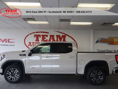 Certified 2026 GMC Sierra 1500 AT4 w/ AT4 Premium Package AWD/4WD image 1