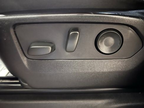 Used 2022 Chevrolet Silverado 1500 RST w/ LPO, Dark Essentials Package image 17