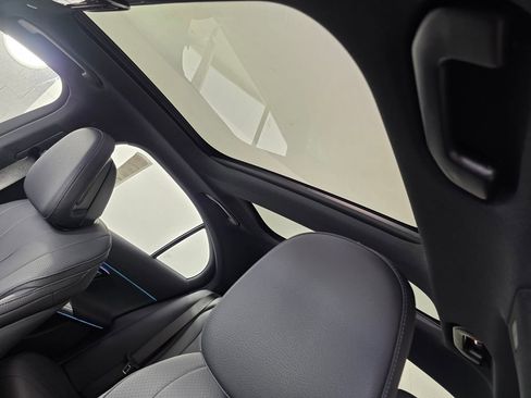 New 2026 Mercedes-Benz E 350 Sedan image 9