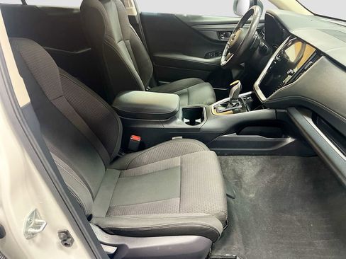 Used 2024 Subaru Outback Premium image 28