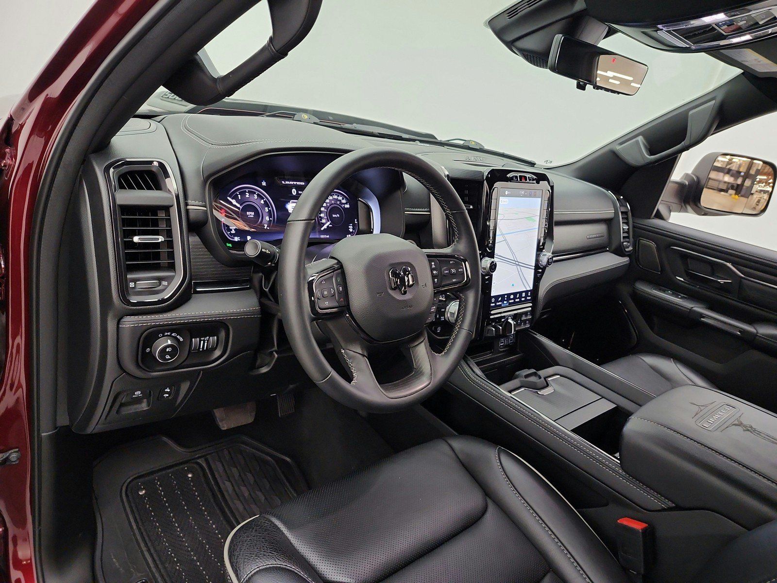 Used 2024 RAM 1500 Limited AWD/4WD image 9