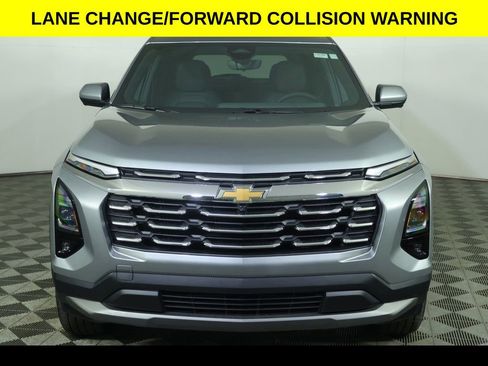 New 2026 Chevrolet Equinox LT w/ Convenience Package II FWD image 8