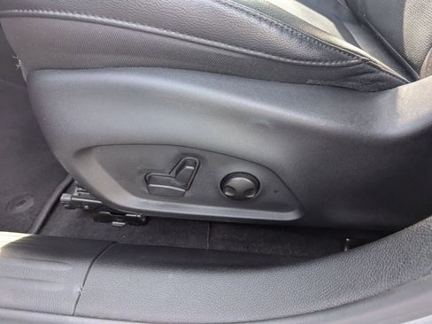 Used 2022 Jeep Compass Limited w/ Sun and Sound Group image 8