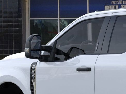New 2025 Ford F350 XLT w/ FX4 Off-Road Package image 20
