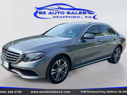 Used 2019 Mercedes-Benz E 300 4MATIC image 1