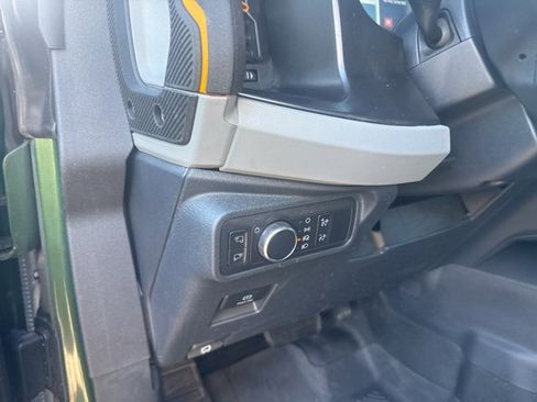 Certified 2022 Ford Bronco Badlands image 17