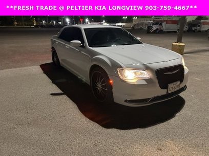 Used 2019 Chrysler 300 Touring w/ Quick Order Package 2EF