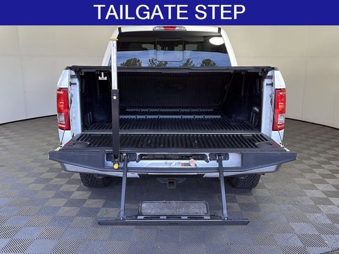 Used 2016 Ford F150 Lariat w/ Trailer Tow Package image 10