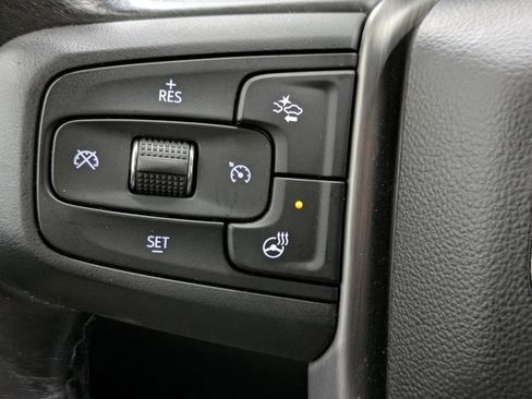 Used 2022 GMC Sierra 1500 Denali w/ Driver Alert Package II image 7