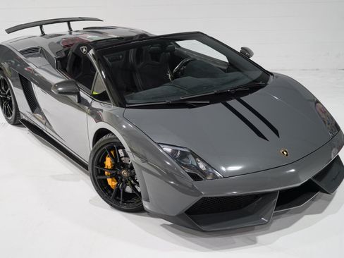 Used 2012 Lamborghini Gallardo LP 570-4 Performante AWD/4WD image 26