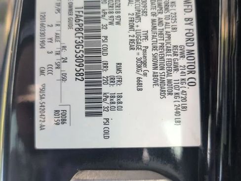 Used 2016 Ford Mustang GT Premium RWD image 30