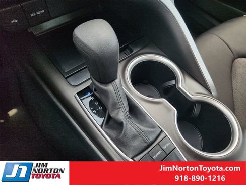Used 2024 Toyota Camry LE FWD image 20