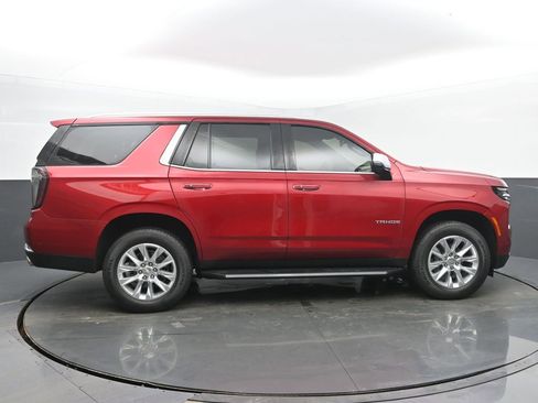 Used 2025 Chevrolet Tahoe Premier image 6