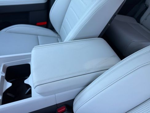 New 2026 Hyundai Santa Fe Calligraphy w/ Tow & Go Package AWD/4WD image 14