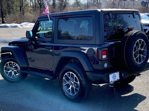 Certified 2025 Jeep Wrangler Sport AWD/4WD image 10