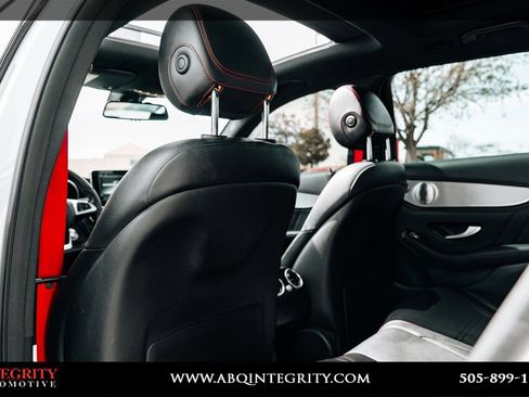 Used 2019 Mercedes-Benz GLC 43 AMG 4MATIC image 40