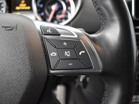 Used 2015 Mercedes-Benz G 63 AMG 4MATIC image 11