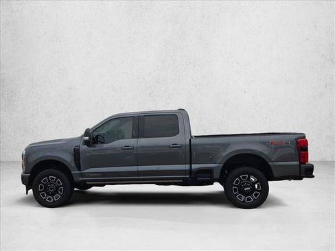 Used 2026 Ford F250 Platinum AWD/4WD image 9