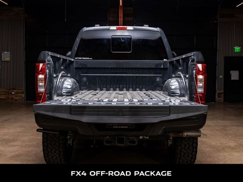 Used 2021 Ford F250 Lariat w/ Lariat Ultimate Package image 8