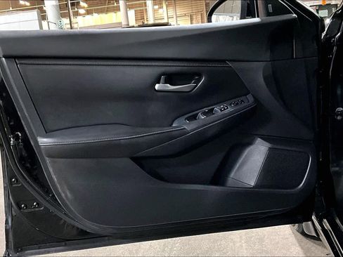 Used 2020 Nissan Sentra S image 21