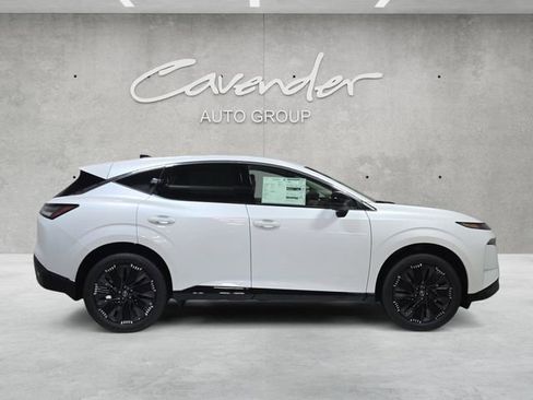 New 2026 Nissan Murano Platinum AWD/4WD image 17