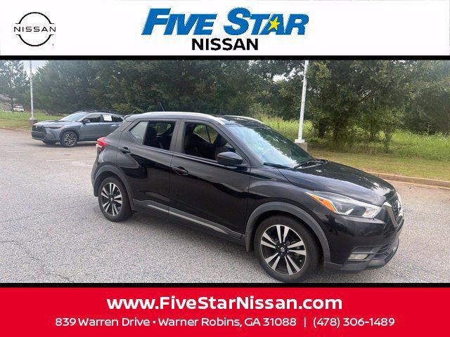 Used 2020 Nissan Kicks SR FWD image 3