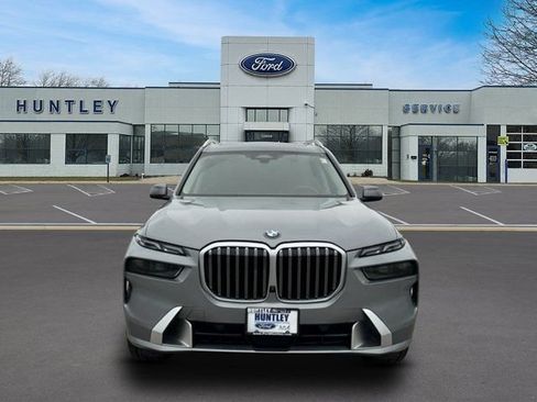 Used 2024 BMW X7 xDrive40i AWD/4WD image 2