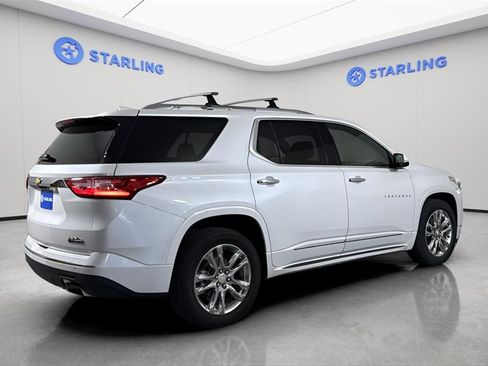 Used 2021 Chevrolet Traverse High Country w/ LPO, 'HIT The Road' Package image 9