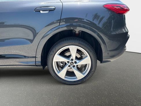 New 2026 Audi Q5 Premium Plus AWD/4WD image 9