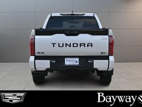 Used 2025 Toyota Tundra Platinum AWD/4WD image 5