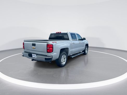 Used 2018 Chevrolet Silverado 1500 LT w/ All Star Edition AWD/4WD image 9