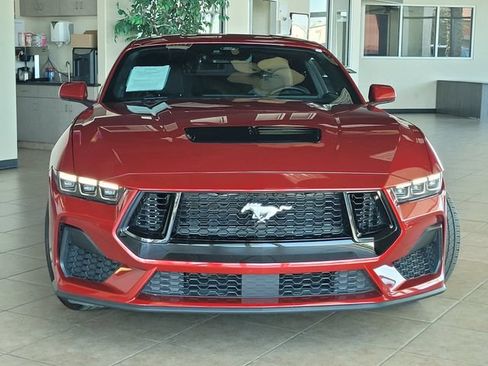 Used 2024 Ford Mustang GT RWD image 3