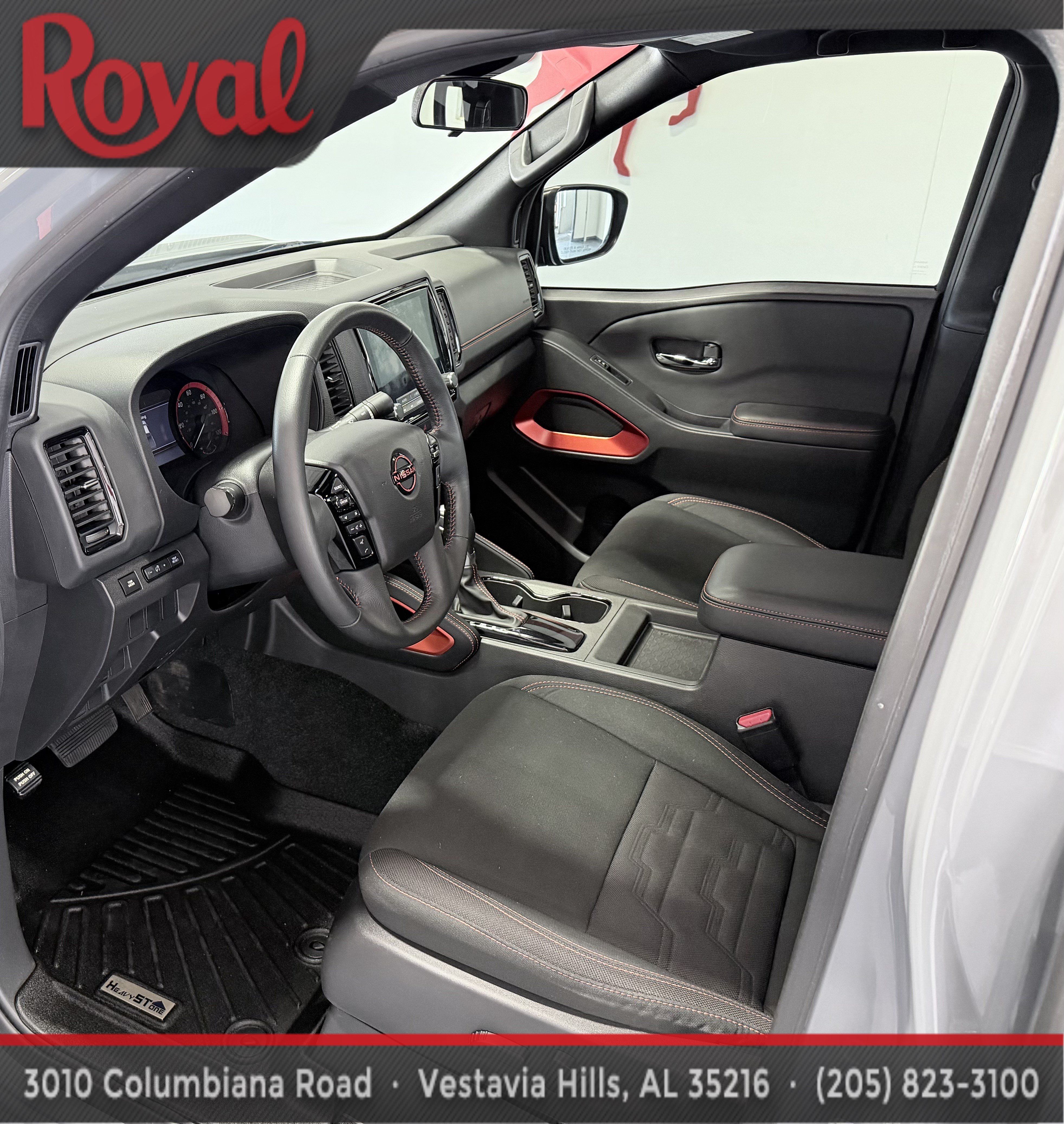 Used 2024 Nissan Frontier Pro-X RWD image 11