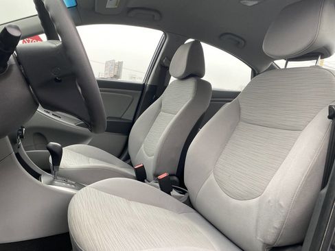 Used 2017 Hyundai Accent SE image 12