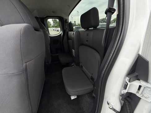 Used 2022 Nissan Frontier S RWD image 20