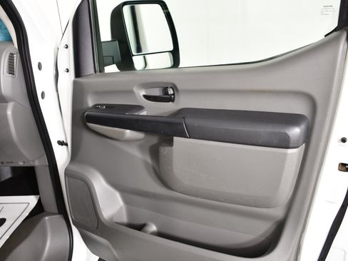 Used 2018 Nissan NV 1500 S RWD image 40