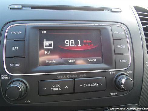 Used 2014 Kia Forte EX FWD image 16