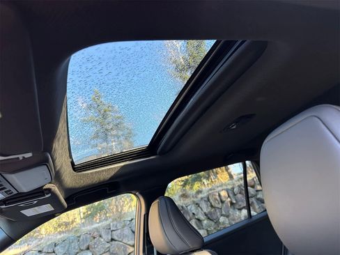 New 2026 Subaru Outback Limited image 16