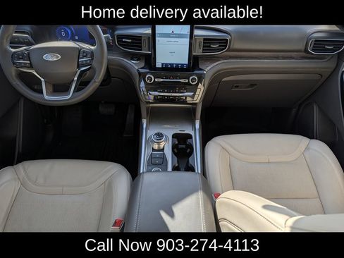 Used 2023 Ford Explorer Platinum w/ Technology Package AWD/4WD image 12