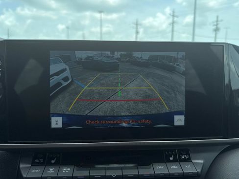 Used 2025 Toyota Camry XSE image 24